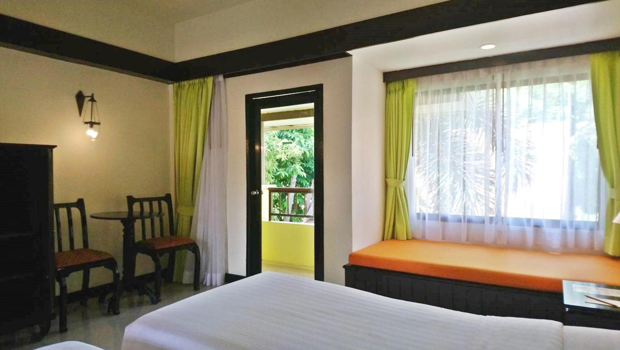 Diamond Cottage Resort & Spa Karon Exterior foto