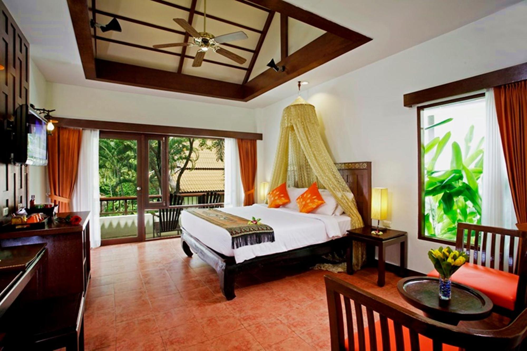 Diamond Cottage Resort & Spa Karon Exterior foto