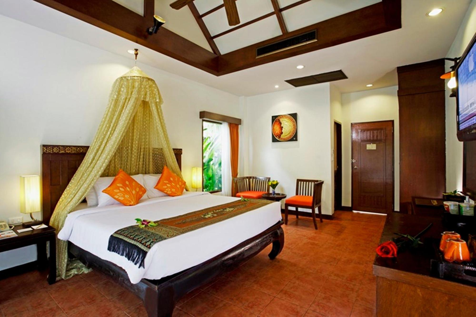 Diamond Cottage Resort & Spa Karon Exterior foto