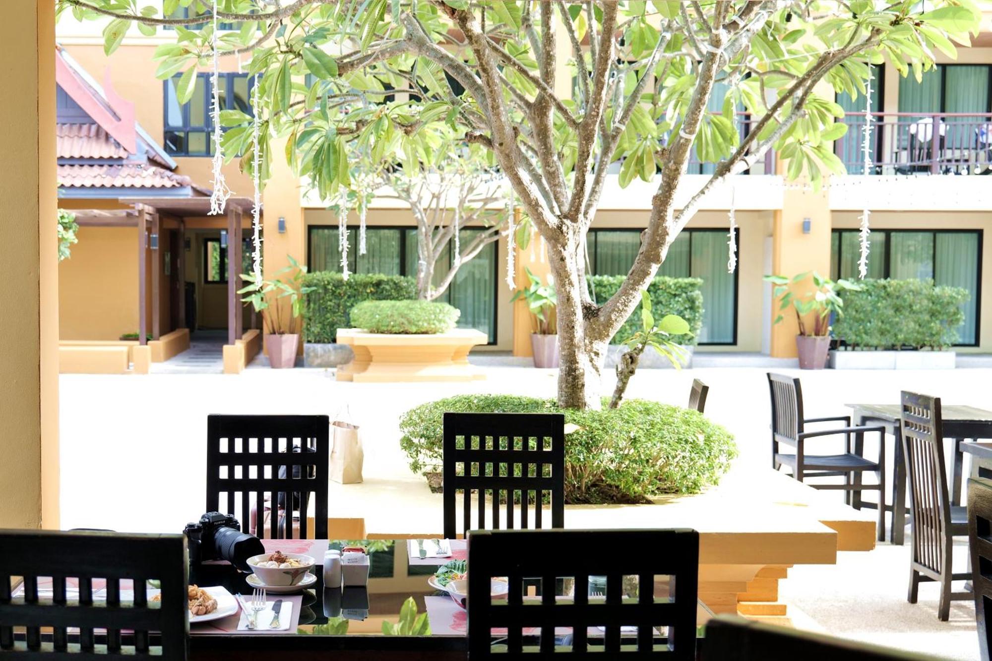 Diamond Cottage Resort & Spa Karon Exterior foto